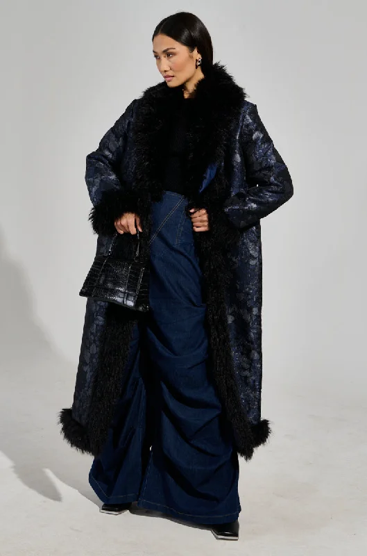 Limited Stock premium puffer coatWILD CARD BROCADE TRENCH COAT