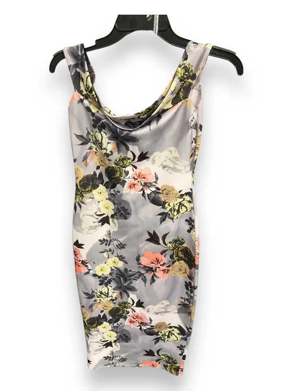 Markdowns casual dressDress Casual Midi By Boohoo Boutique In Floral Print, Size: 4