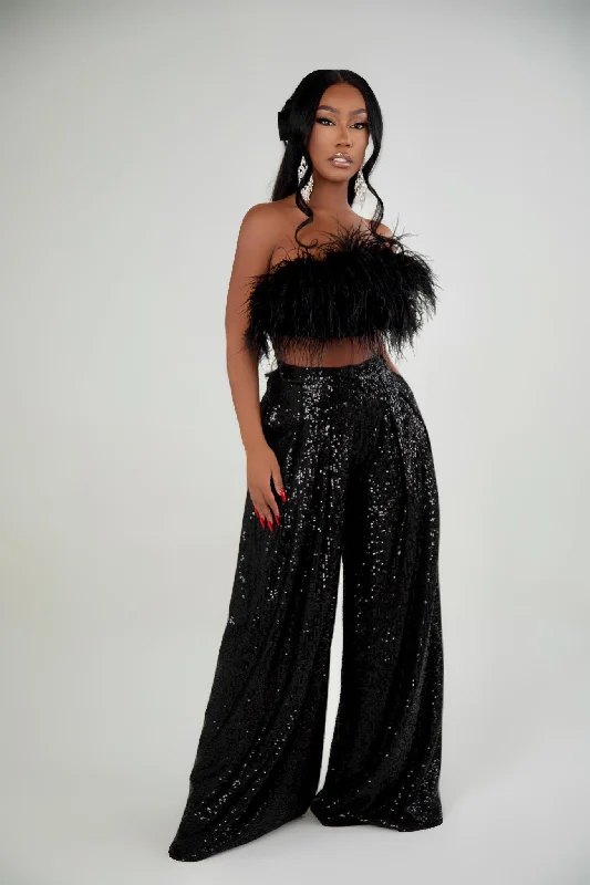Deal Frenzy Mila Black Feather Top