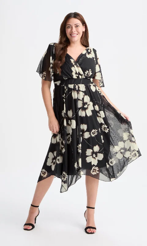Special Savings casual midi dressJulie Black Cream Hanky Hem Dress