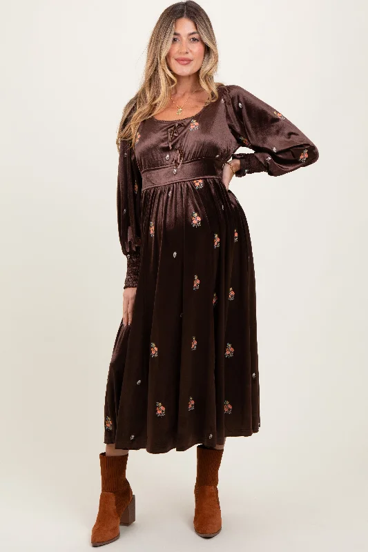 Closeout summer floral dressBrown Velvet Embroidered Floral Maternity Midi Dress