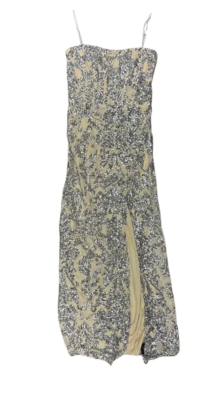 Deal Frenzy oversized dressDress Party Long By Fashion Nova In Silver, Size: 10