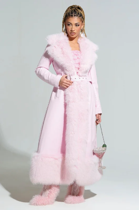 Final Markdown vintage coatVIVIAN FUR TRIM COAT