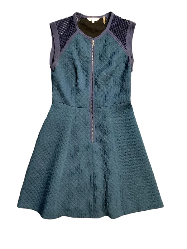 Extra Savings classic fit-and-flare dressDress Designer By Rebecca Taylor Size: 2