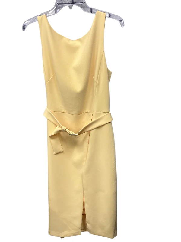 Price Blitz floral midi dressDress Casual Short By White House Black Market In Yellow, Size: 12