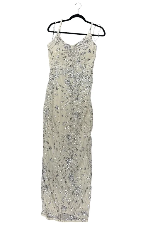 Friends and Family Sale sleeveless dressDress Party Long By Fashion Nova In Silver, Size: 10