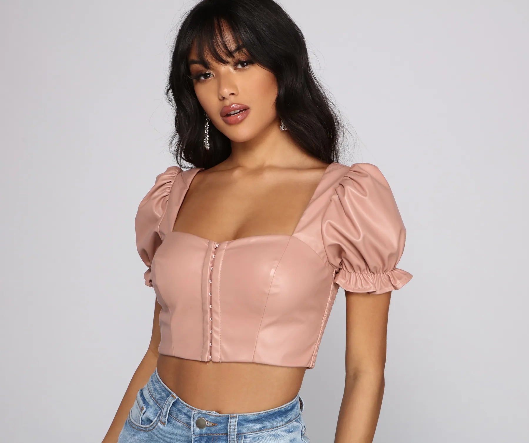 The Best Prices Edgy-Chic Cropped Faux Leather Top