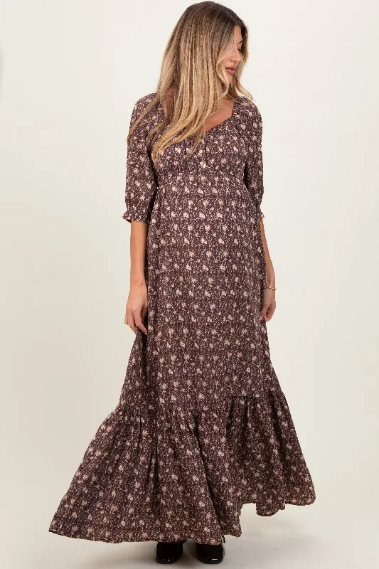 Savings Spectacular flowy dressChestnut Floral Sweetheart Neckline Maternity Maxi Dress