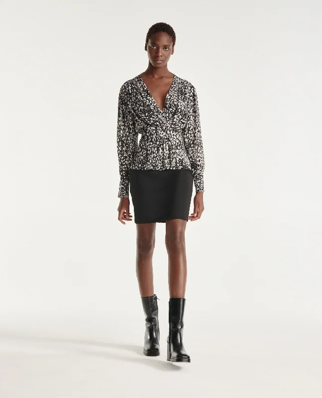 Amazing Deals Flowing Top In And Leopard Print | Women | Black x Ecru