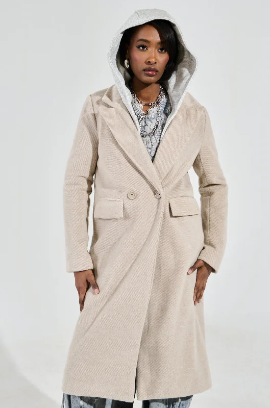 Value Deals padded coatONLY ONE LAYERED TRENCH