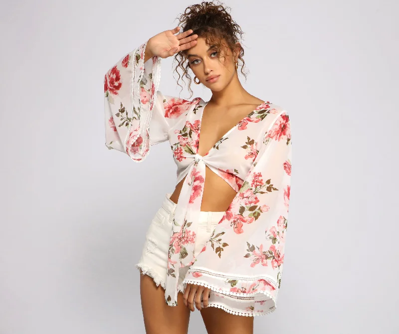 Huge Discounts Sweet And Flirty Floral Tie-Front Top