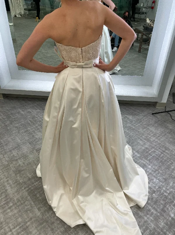 YEAR-End Sale Monique Lhuillier Strapless Top with Romona Keveza Skirt