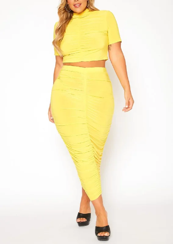 YELLOW